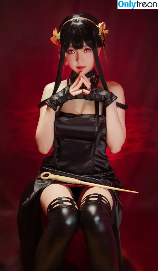 eeelyeee nude photo #1168 (Ely Cosplay / Ely_eee)