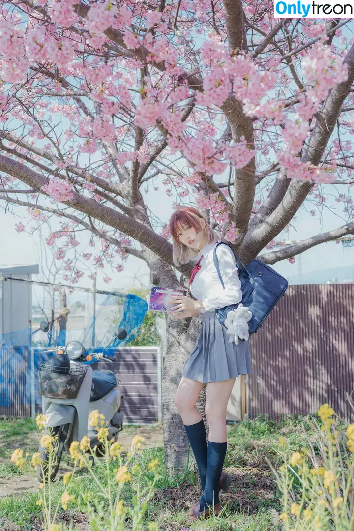 eeelyeee nude photo #1219 (Ely Cosplay / Ely_eee)