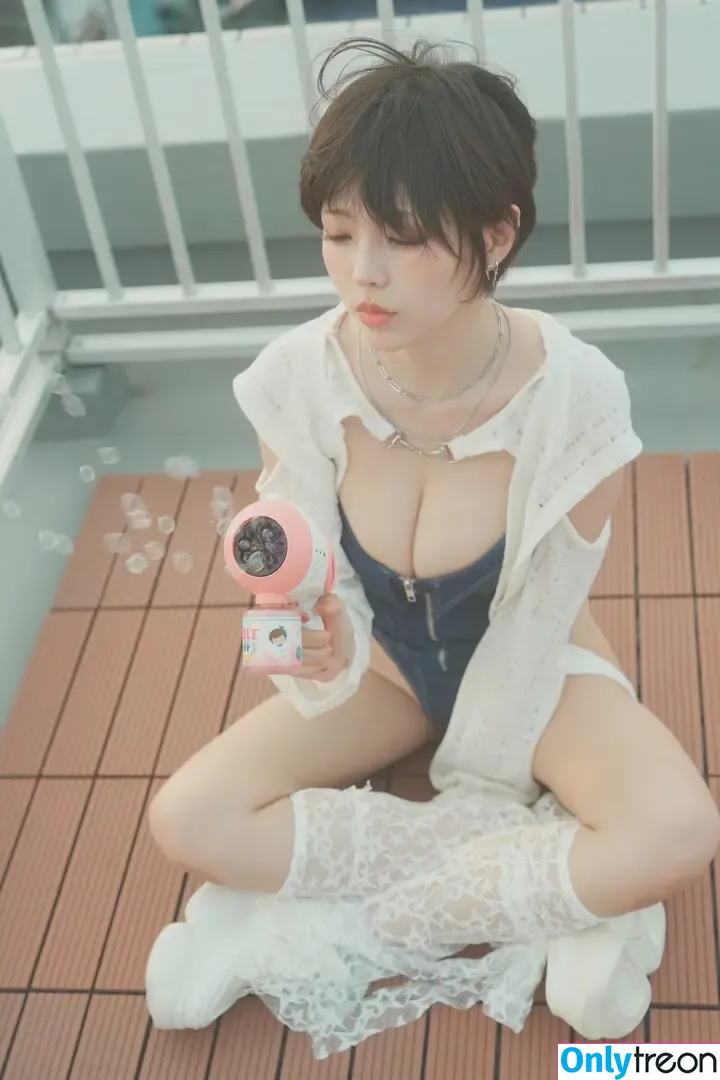 eeelyeee nude photo #1403 (Ely Cosplay / Ely_eee)