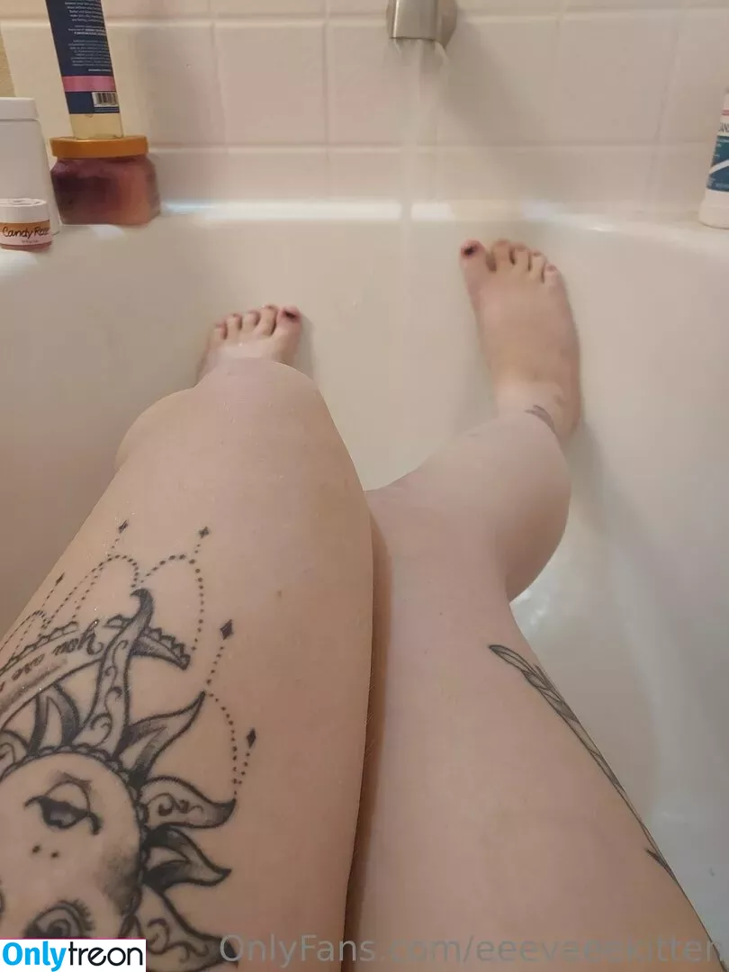 eeeveeekitten nude photo #0011 (eeeveeekitten)
