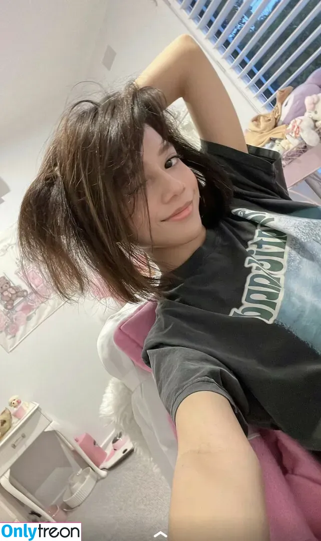 Eeeveenara nude photo #0040 (Eevee Enara / eeveenara)