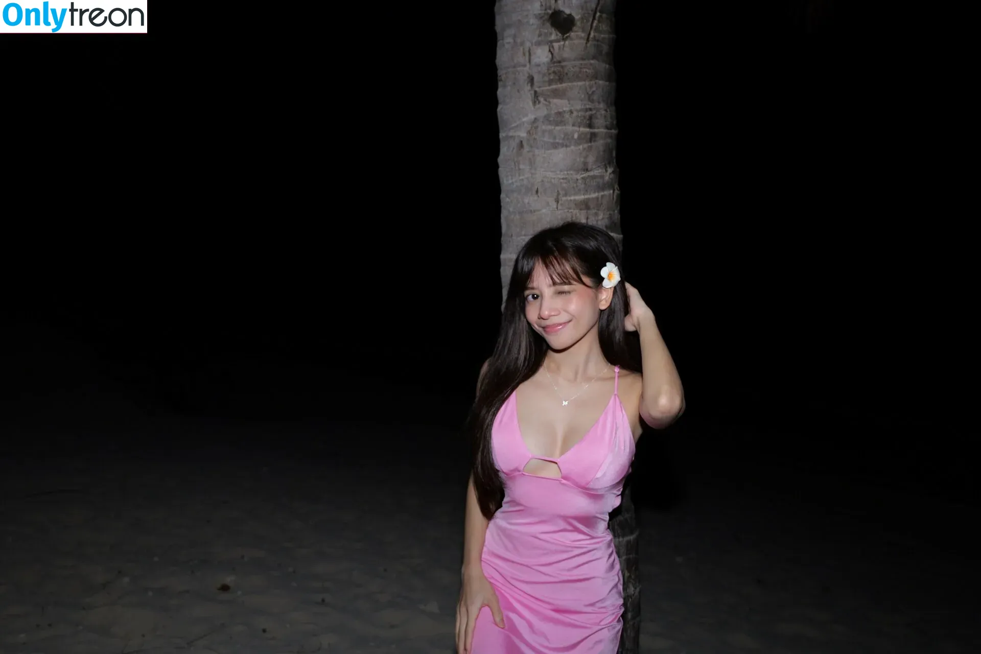 Eeeveenara nude photo #0120 (Eevee Enara / eeveenara)