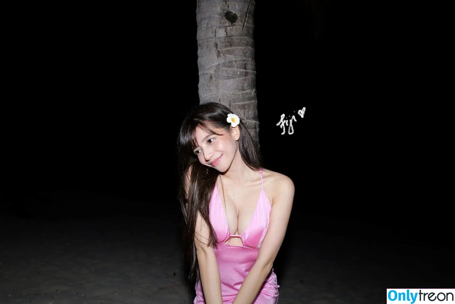 Eeeveenara nude photo #0126 (Eevee Enara / eeveenara)
