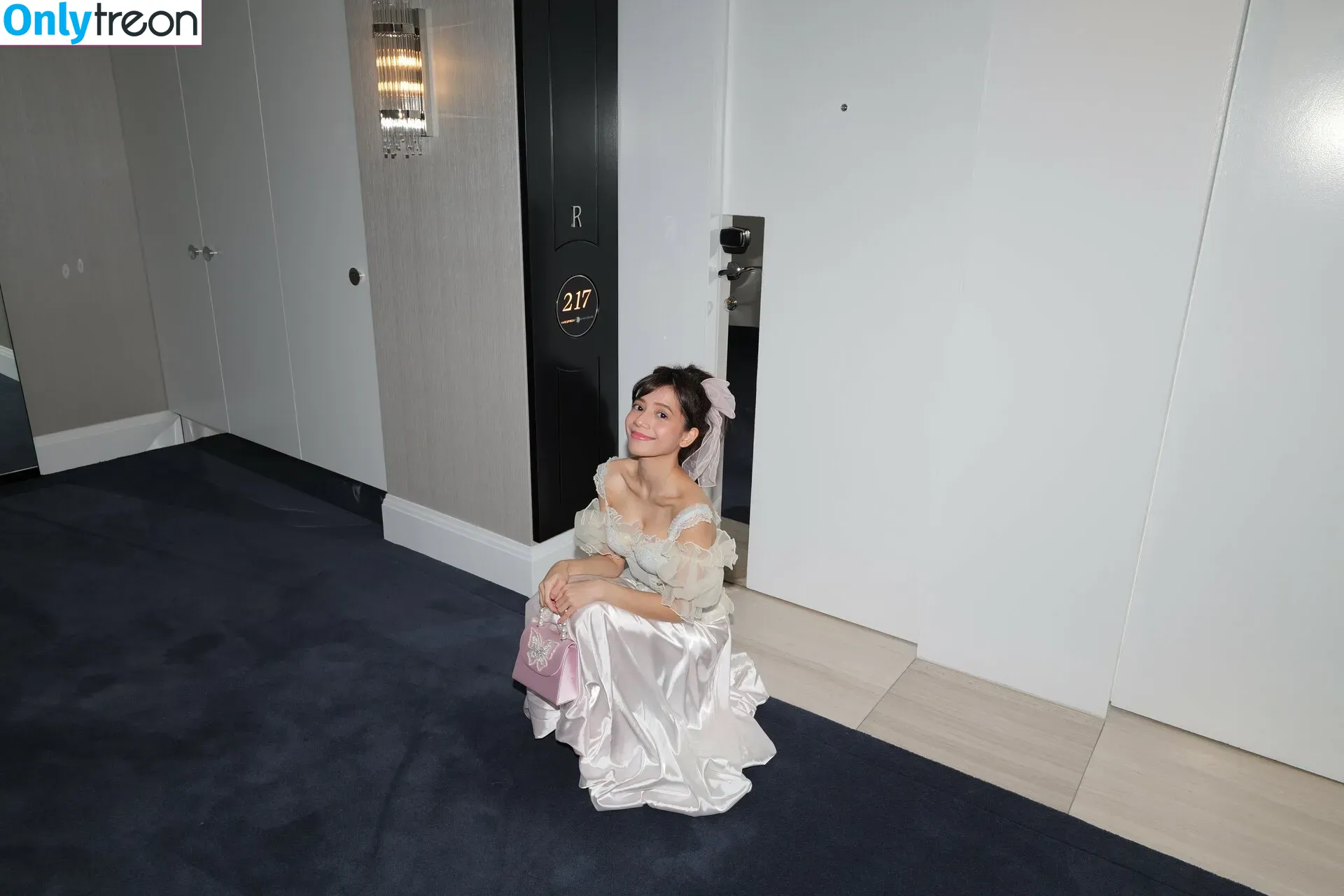 Eeeveenara nude photo #0129 (Eevee Enara / eeveenara)