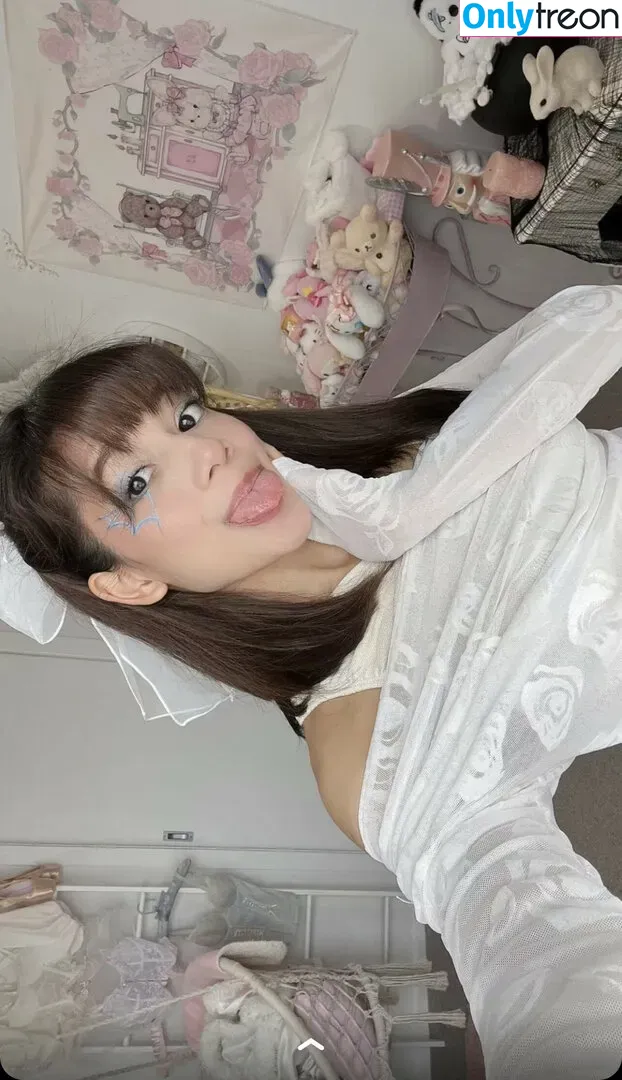 Eeeveenara nude photo #0181 (Eevee Enara / eeveenara)
