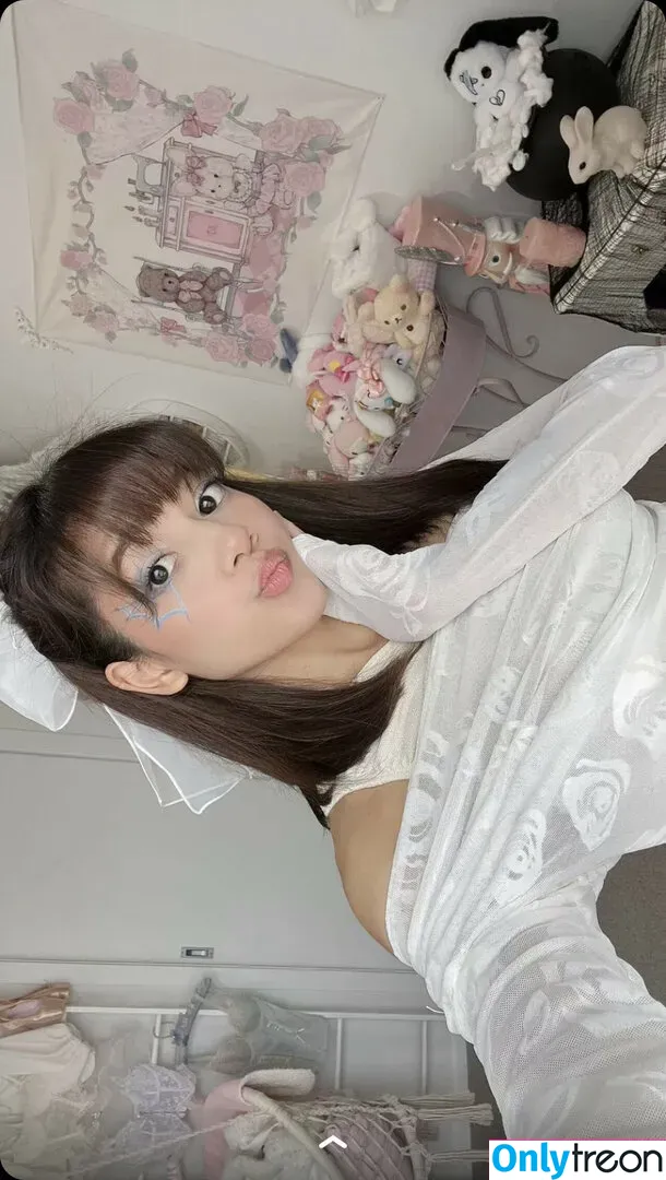 Eeeveenara nude photo #0182 (Eevee Enara / eeveenara)