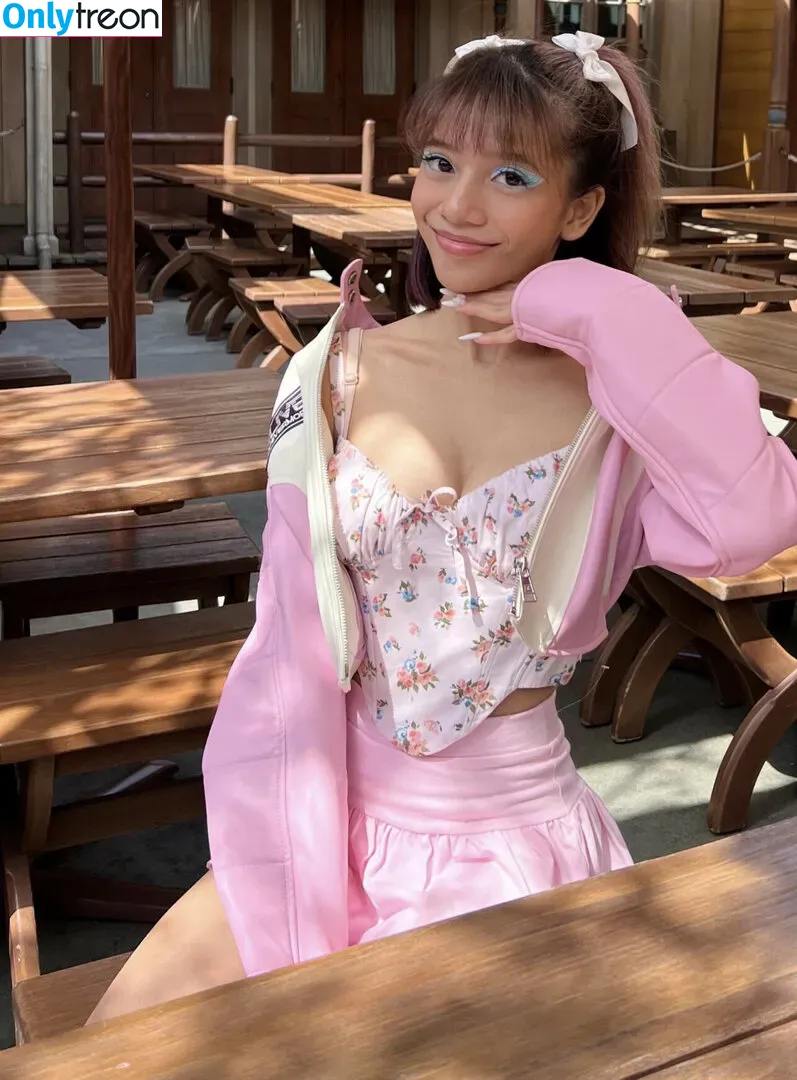Eeeveenara nude photo #0227 (Eevee Enara / eeveenara)