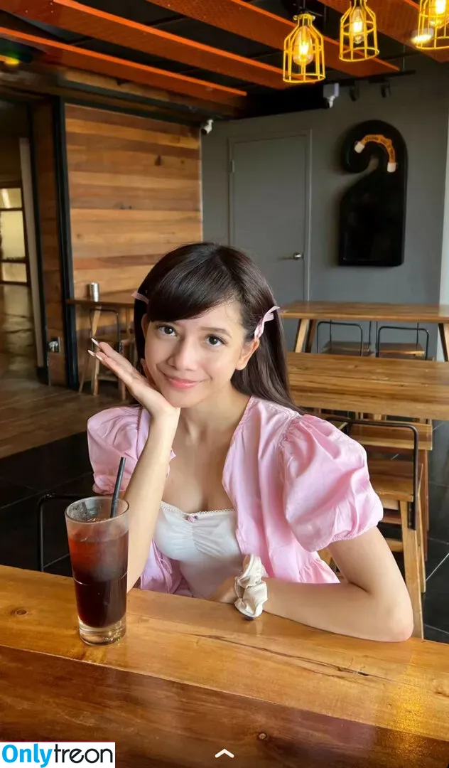 Eeeveenara nude photo #0334 (Eevee Enara / eeveenara)