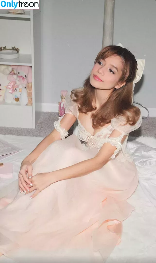 Eeeveenara nude photo #0511 (Eevee Enara / eeveenara)