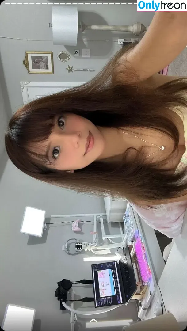 Eeeveenara nude photo #0615 (Eevee Enara / eeveenara)