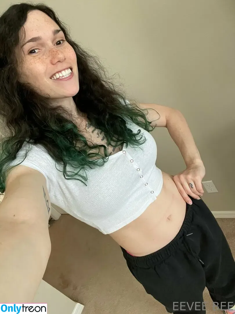 Eevee Bee nude photo #0046 (Eeveebeeshow / eevee_bee / eeveethebee)