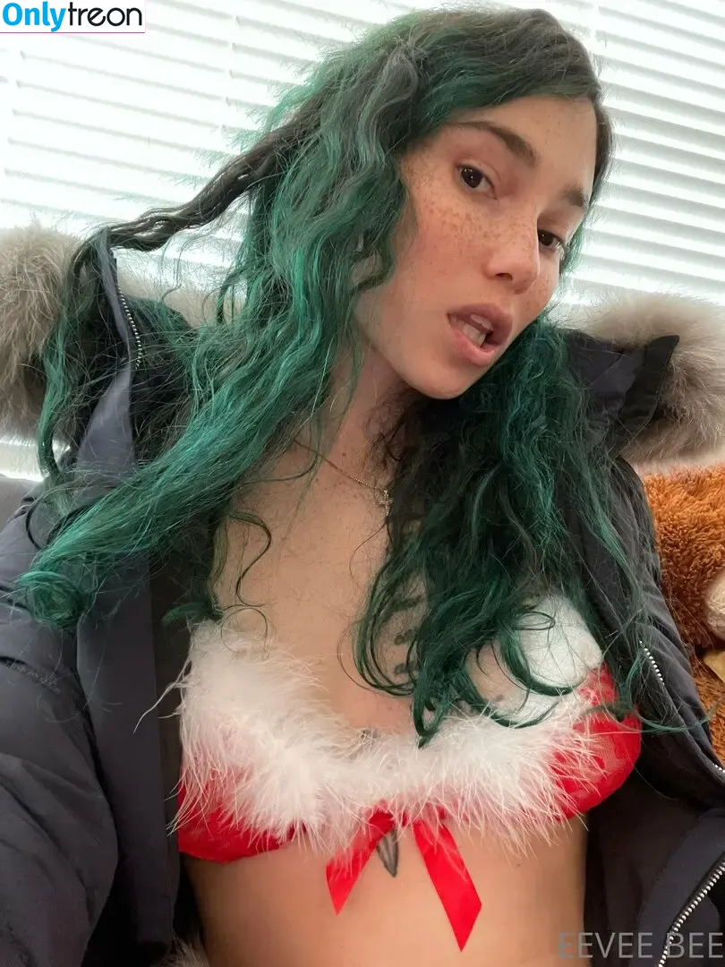 Eevee Bee nude photo #0062 (Eeveebeeshow / eevee_bee / eeveethebee)