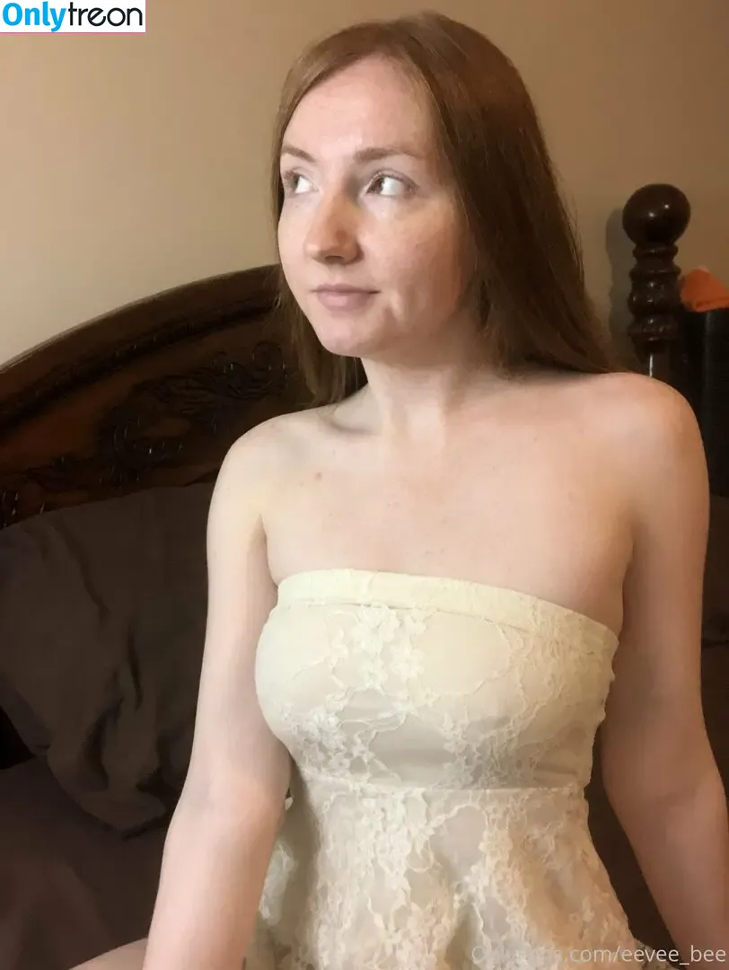 Eevee Bee nude photo #0161 (Eeveebeeshow / eevee_bee / eeveethebee)
