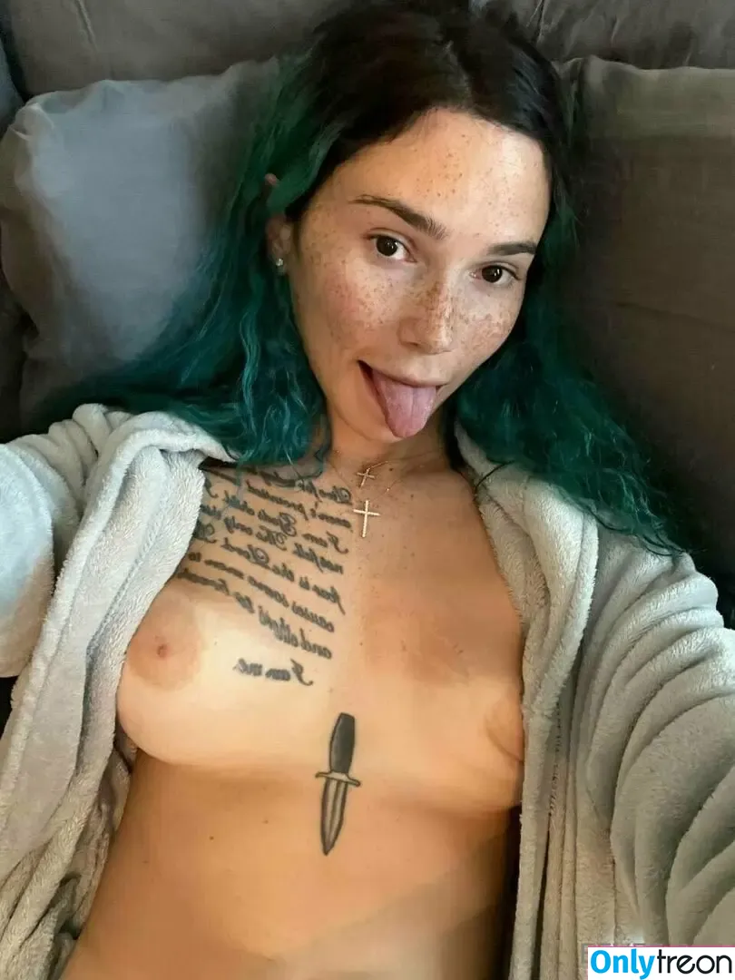 Eevee Bee nude photo #0552 (Eeveebeeshow / eevee_bee / eeveethebee)