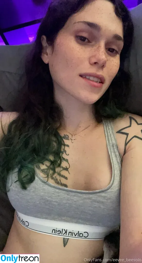 eeveebeevip nude photo #0018 (eeveebee)