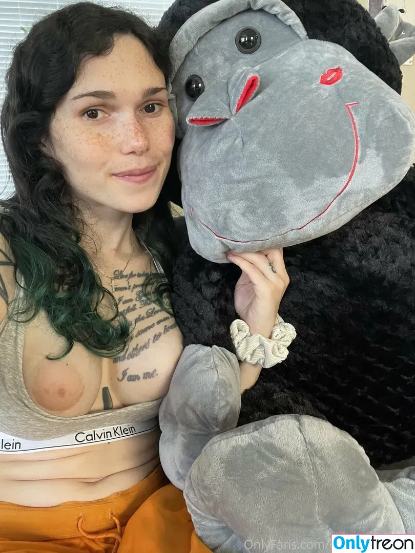 eeveebeevip nude photo #0021 (eeveebee)