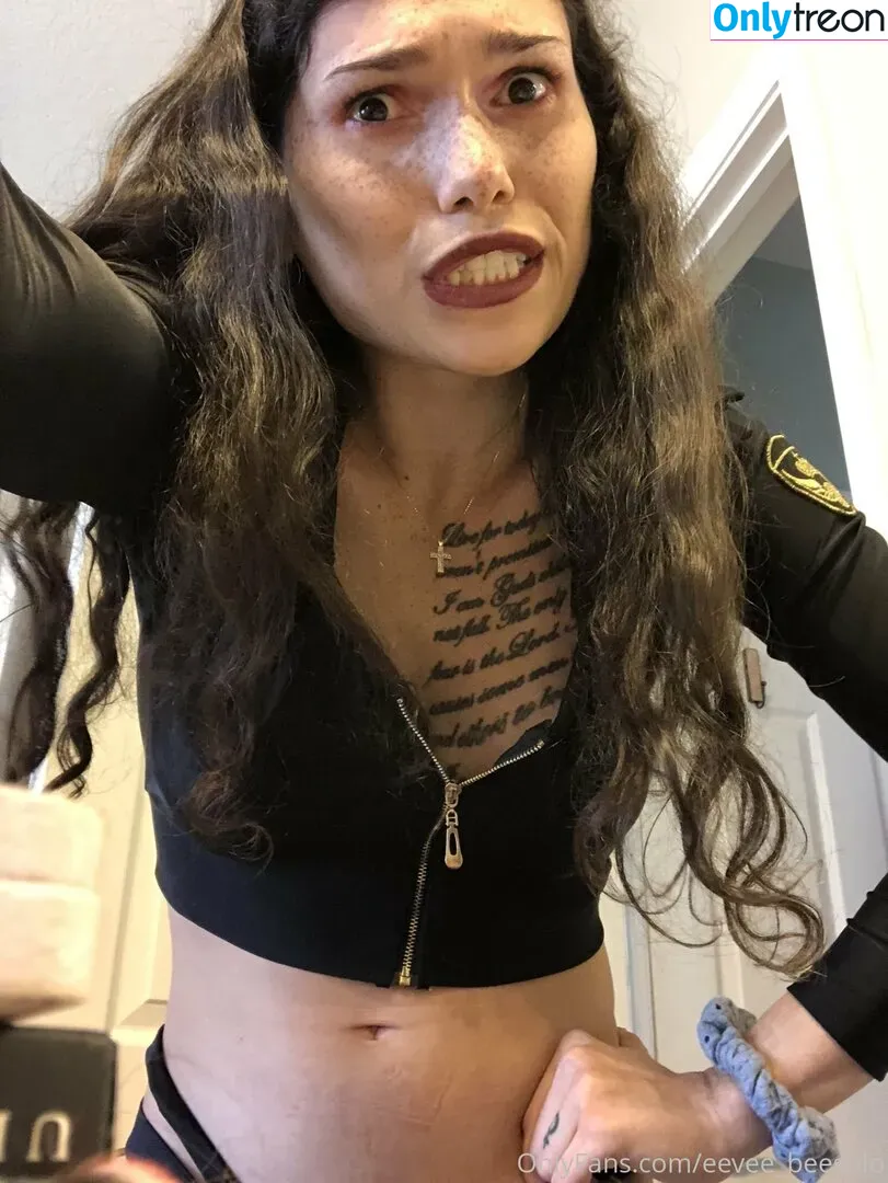 eeveebeevip nude photo #0037 (eeveebee)
