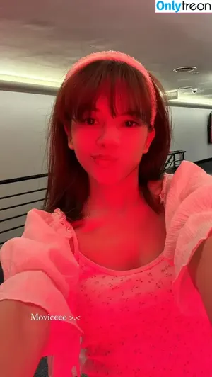 Eeveenara / Eevee Enara nude photo #0001
