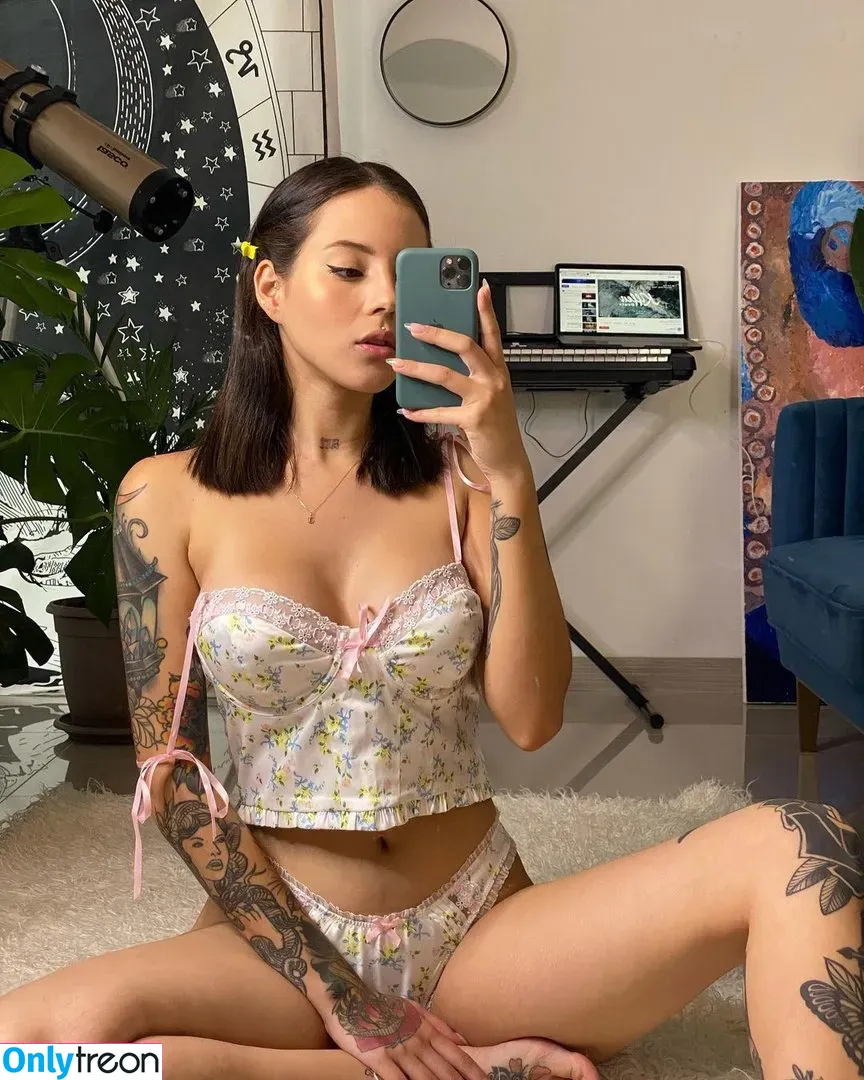 Effyloweell nude photo #0015 (LowellEffy / vltnyourfav)