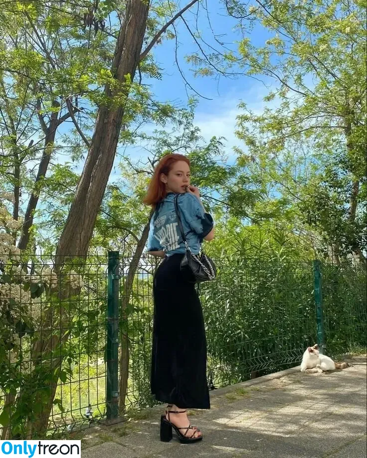 Eftalya Yağcı nude photo #0015 (eftalyayagcii)