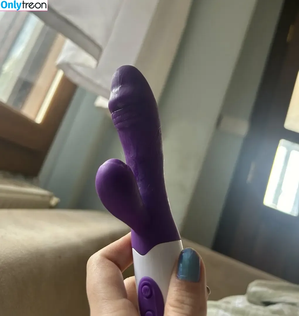 Egem V nude photo #0025 (anarchocat_ / egemnurv_)