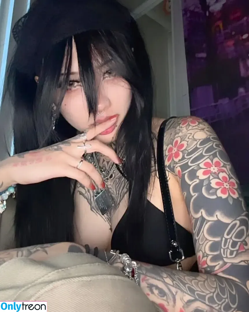 eggspringroll nude photo #0011 (eggspringroll)