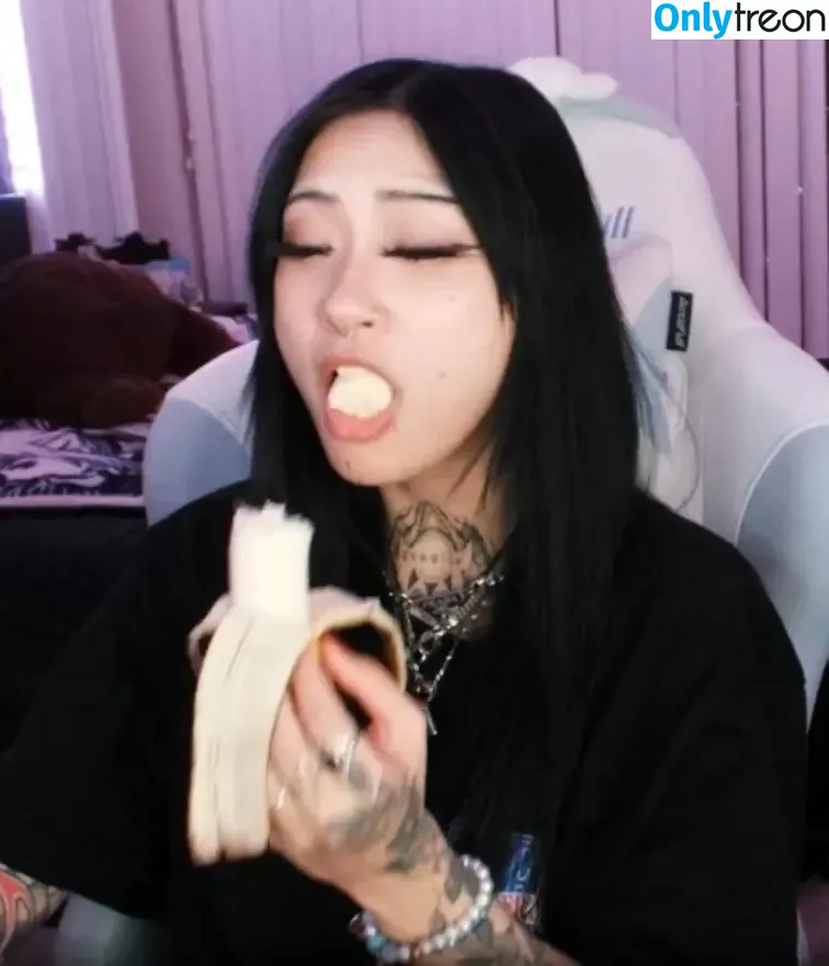 eggspringroll nude photo #0025 (eggspringroll)