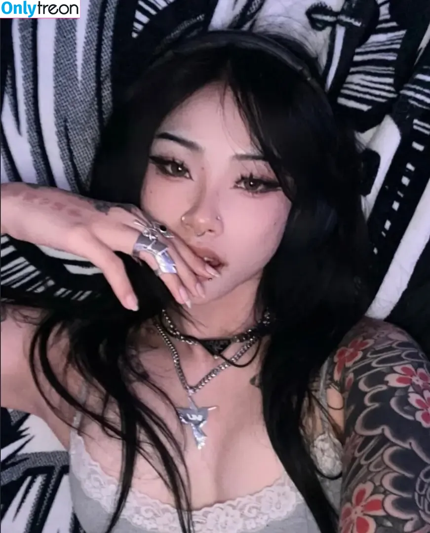 eggspringroll nude photo #0032 (eggspringroll)