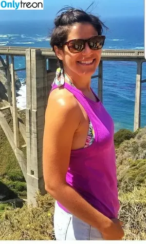 Eilidh Barbour / eilidh_barbour nude photo #0004