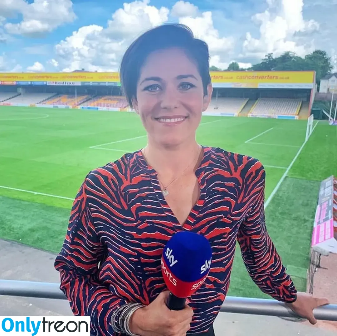 Eilidh Barbour nude photo #0042 (eilidh_barbour)
