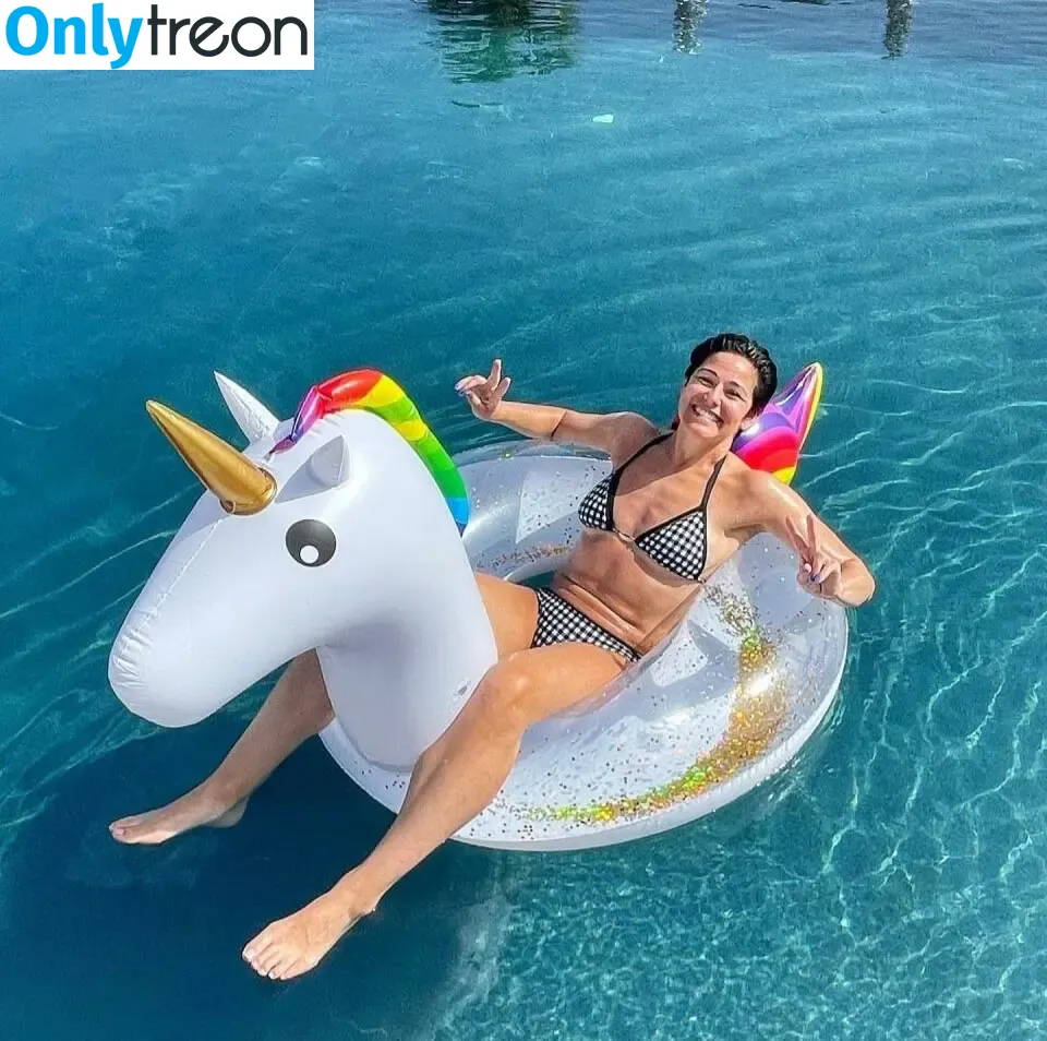 Eilidh Barbour nude photo #0058 (eilidh_barbour)