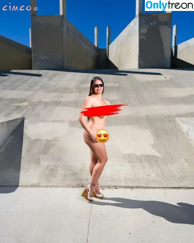 Eimeo nude photo #0102 (tahiticutie)
