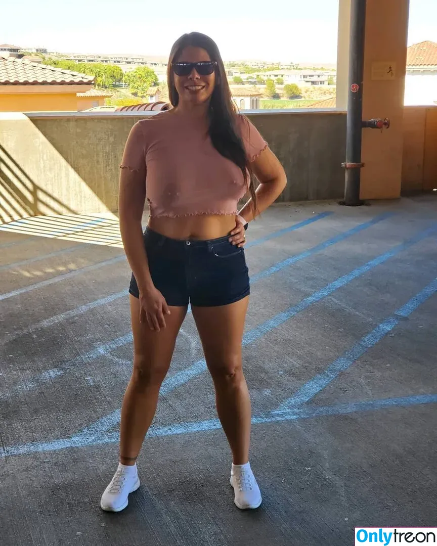 Eimeo nude photo #0196 (tahiticutie)