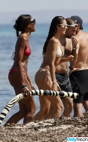 Eiza Gonzalez / eizagonzalez / elisagonz nude photo #1623