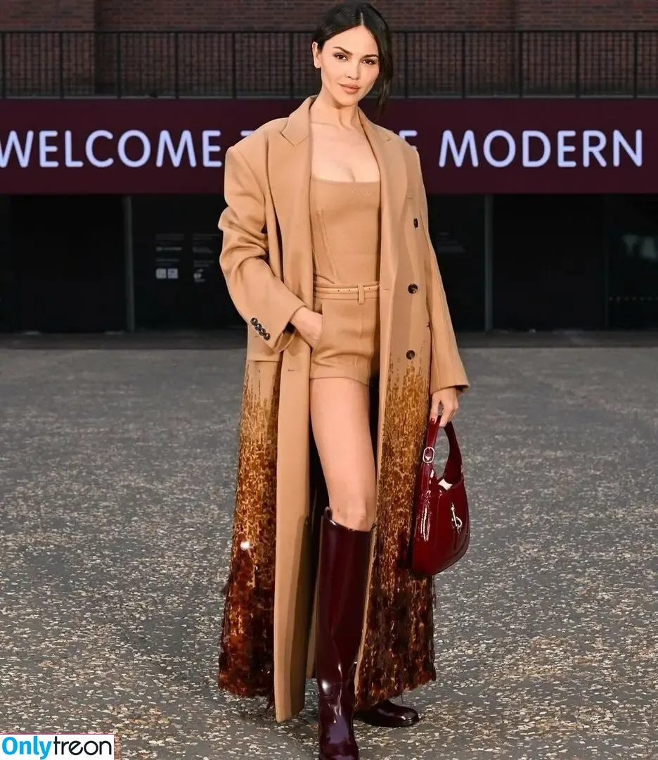 Eiza Gonzalez nude photo #1433 (eizagonzalez / elisagonz)