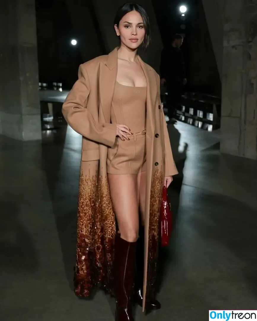 Eiza Gonzalez nude photo #1439 (eizagonzalez / elisagonz)