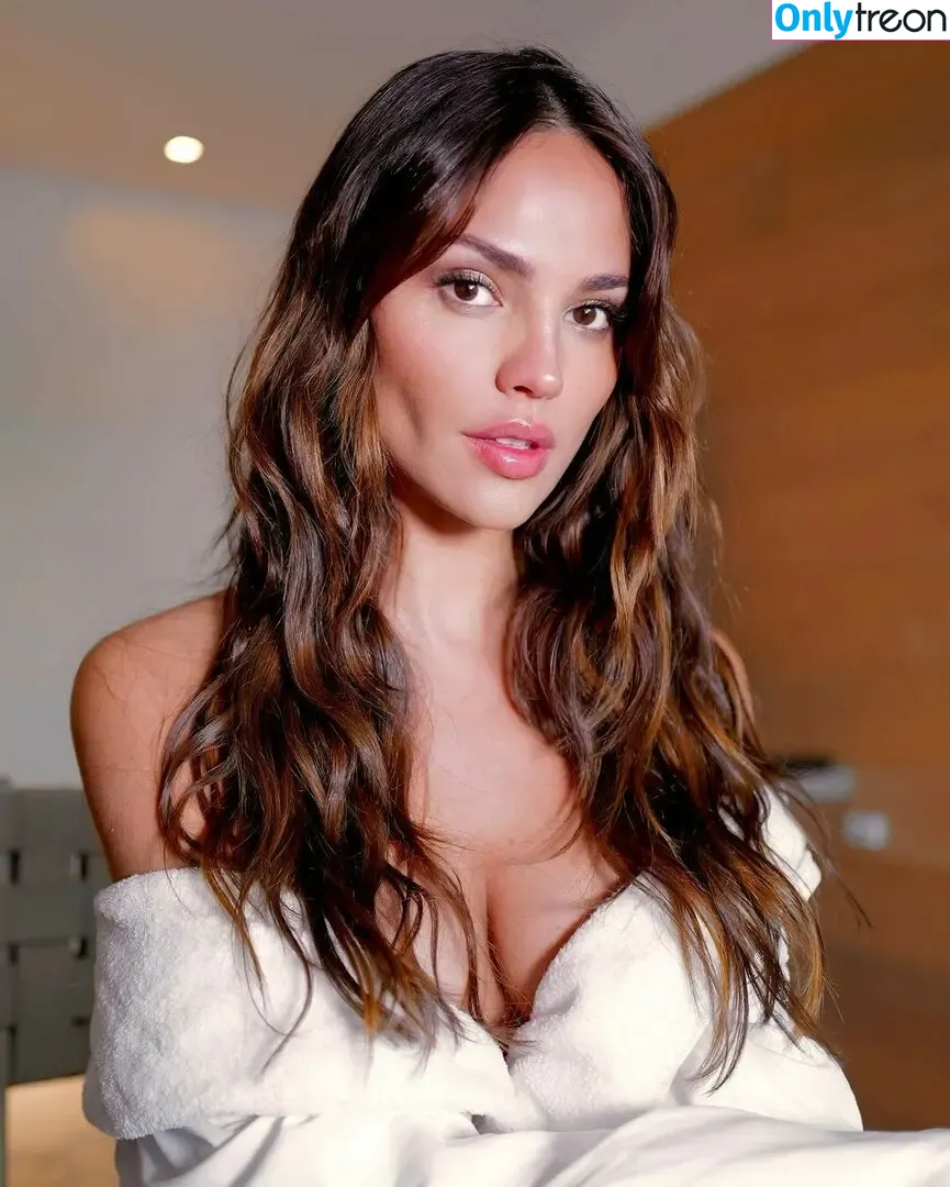 Eiza Gonzalez nude photo #1941 (eizagonzalez / elisagonz)