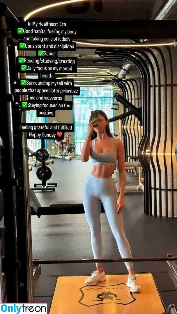 Eiza Gonzalez nude photo #1979 (eizagonzalez / elisagonz)