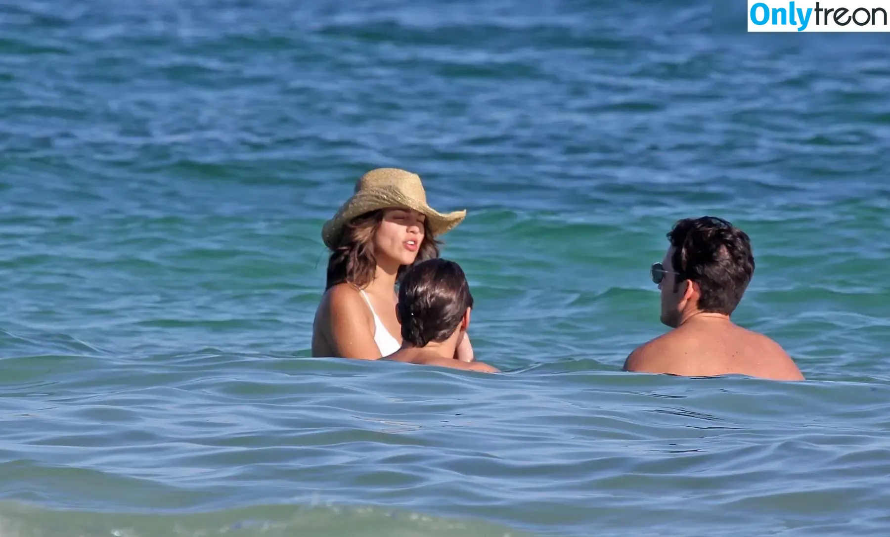 Eiza González nude photo #0711 (eizagonzalez)