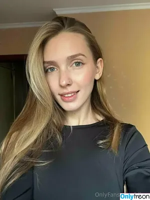el_lina / elinasongs nude photo #0001