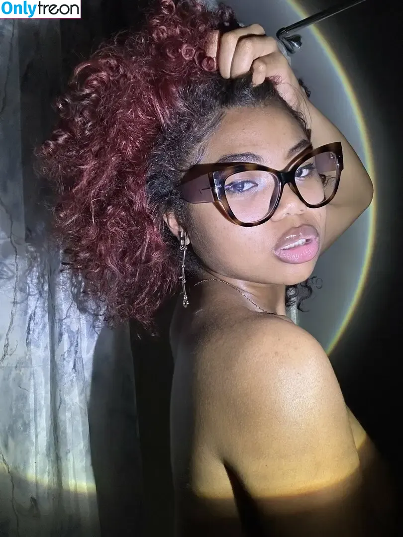 el3phanttittyz nude photo #0012 (el3phanttittyz)