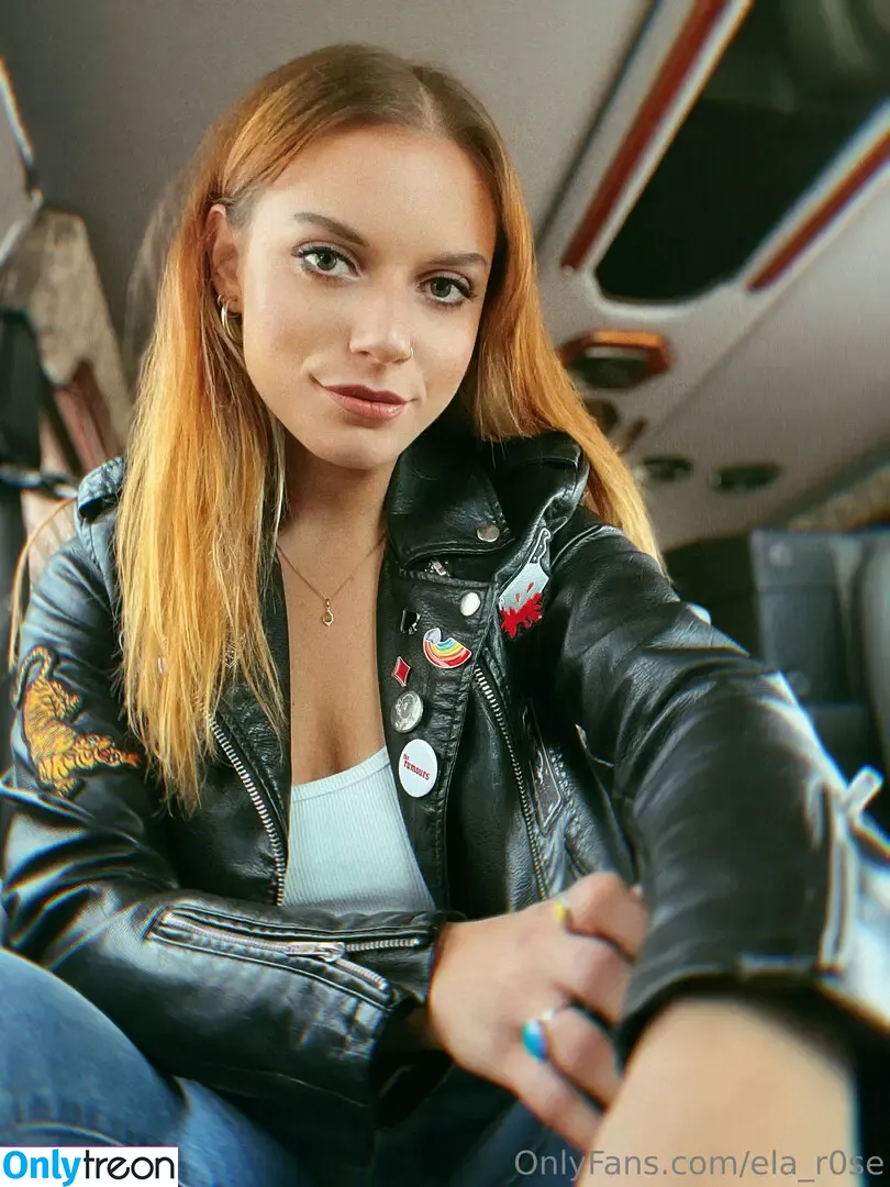 ela_r0se nude photo #0003 (officialellarose)