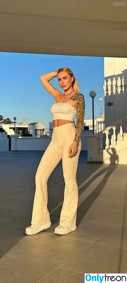 Ela Rausch , Raphaela nude photo #0001 (Elarausch)