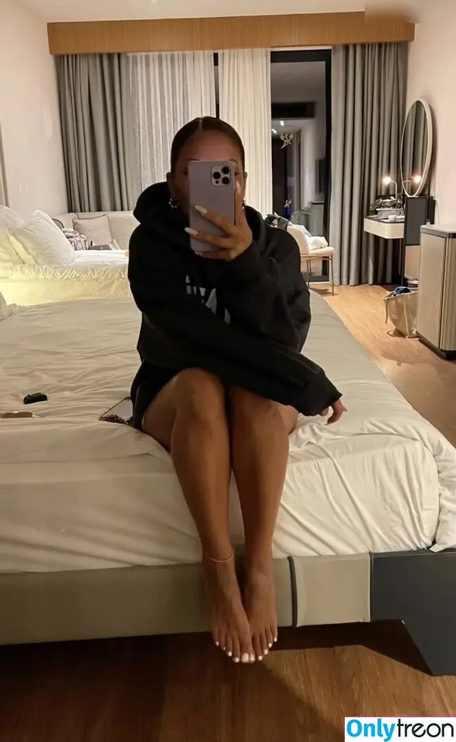 _elakrp nude photo #0009 (_elakrp)