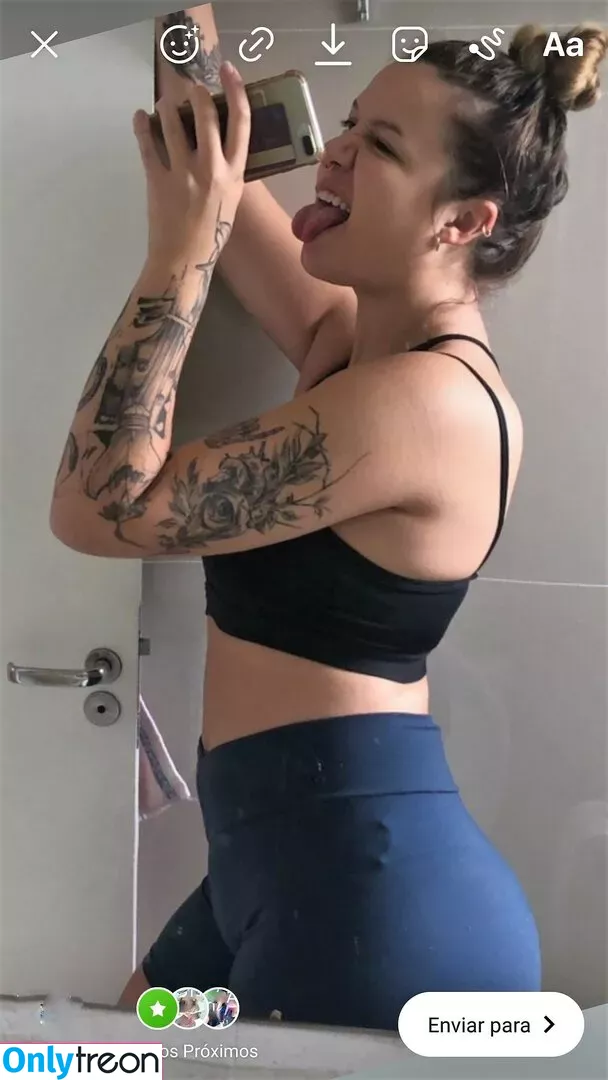 Elana Dara nude photo #0018 (elanadara / elanapatterson)