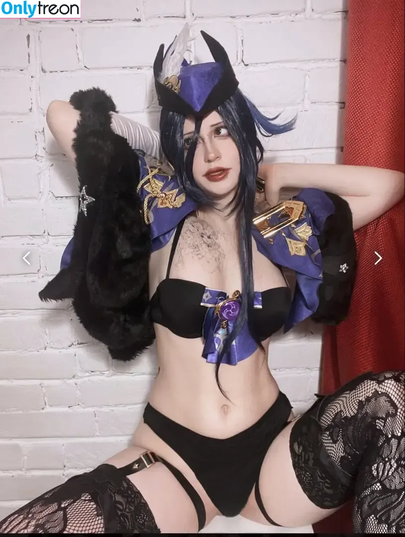 Electro Alice nude photo #0075 (alice_electra / electro_alice / electro_alisa)