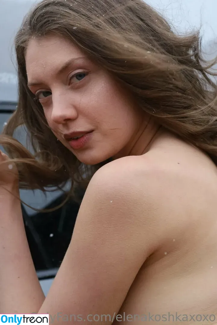 Elena Koshka nude photo #0304 (elenakoshkaxoxo / therealelenakoshka)