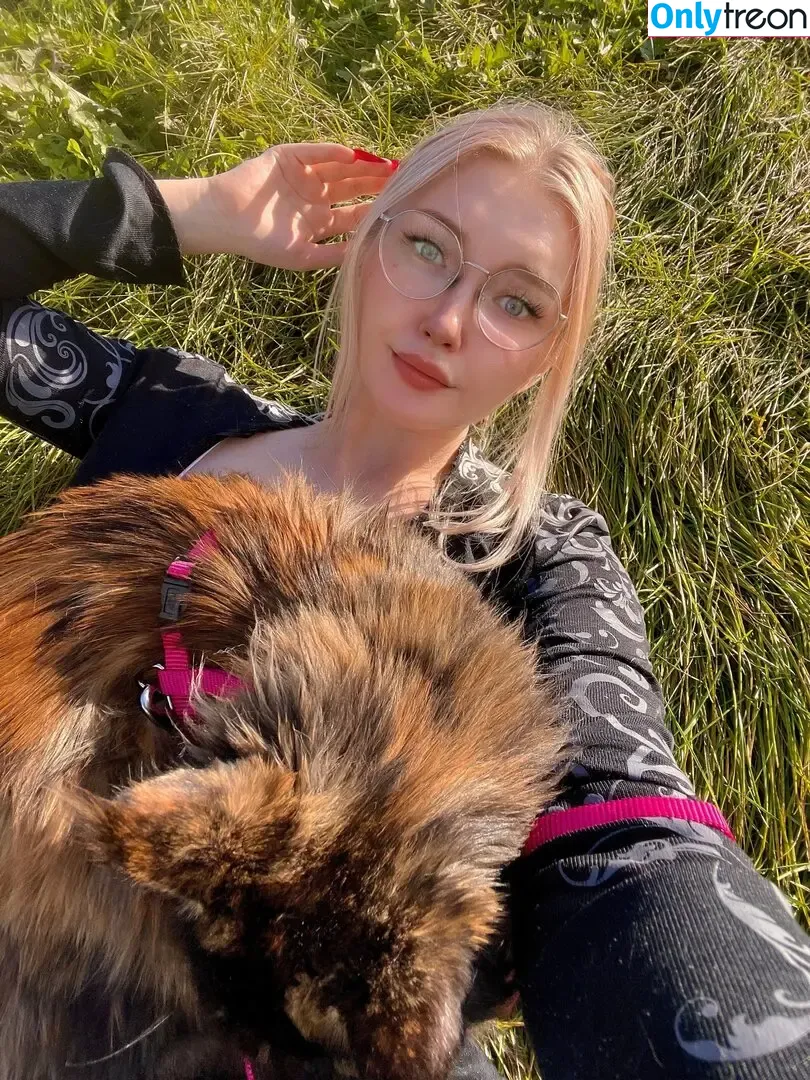 Elena Kyalviyainen nude photo #0062 (Elena Kyalviyainen)