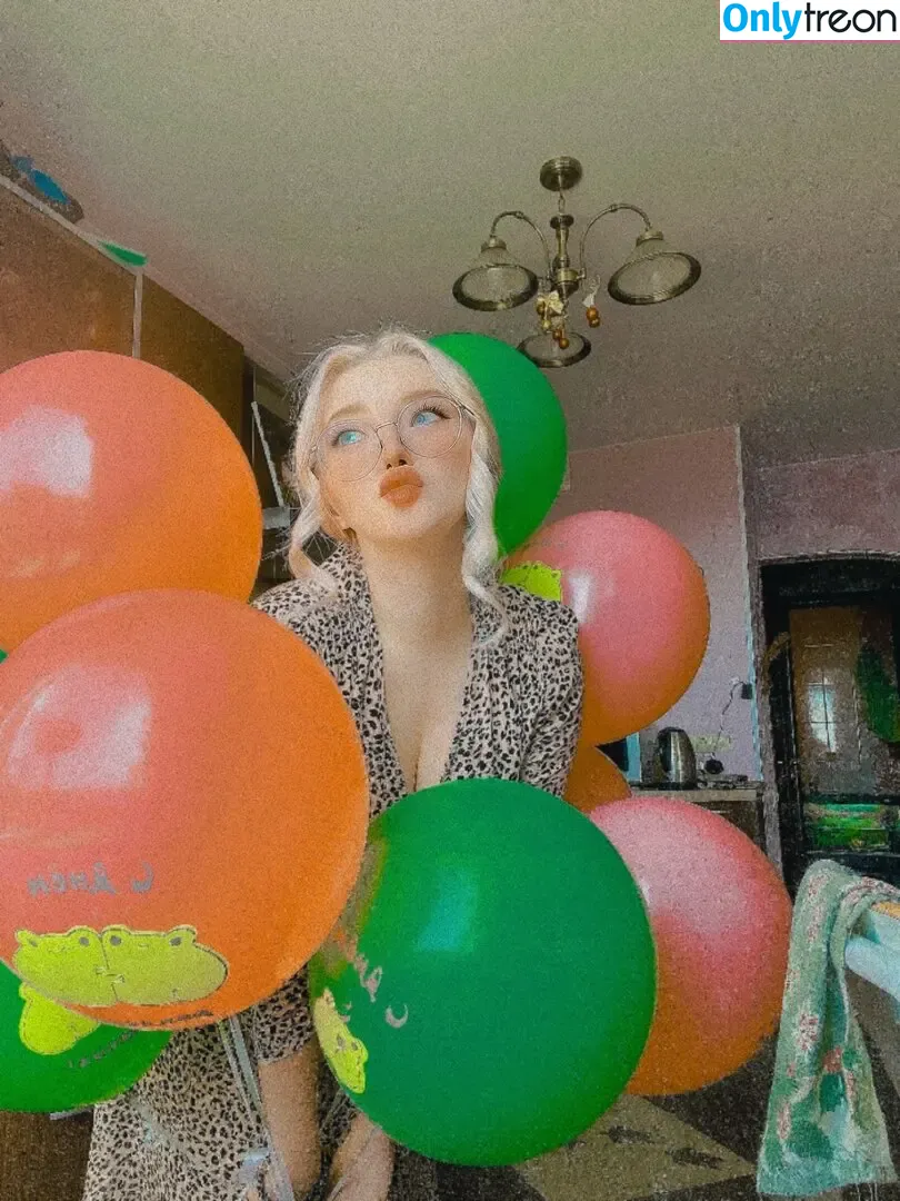 Elena Kyalviyainen nude photo #0064 (Elena Kyalviyainen)