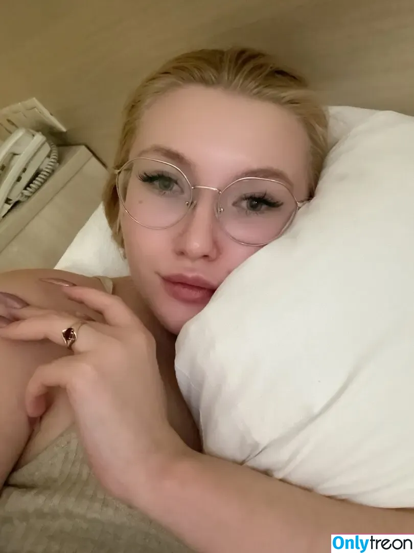 Elena Kyalviyainen nude photo #0127 (Elena Kyalviyainen)